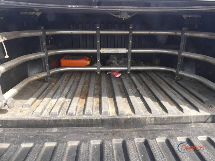 2005-ford-explorer-image-4