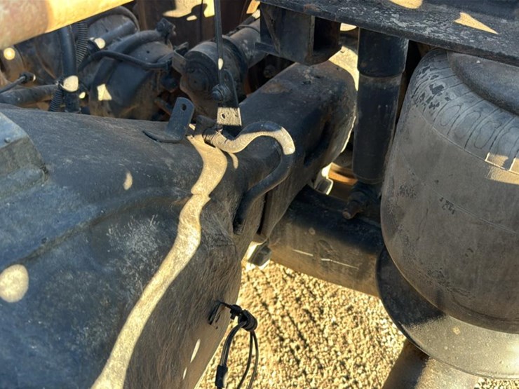 2005-kenworth-t800-image-28