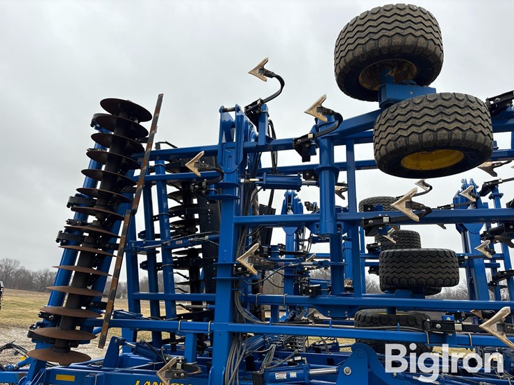 2021-landoll-8550-48-mulch-finisher-image-14