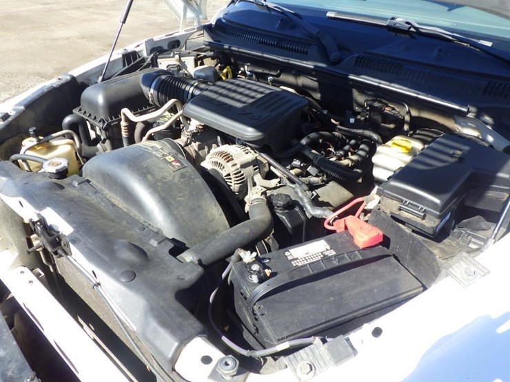 2005-dodge-dakota-image-8