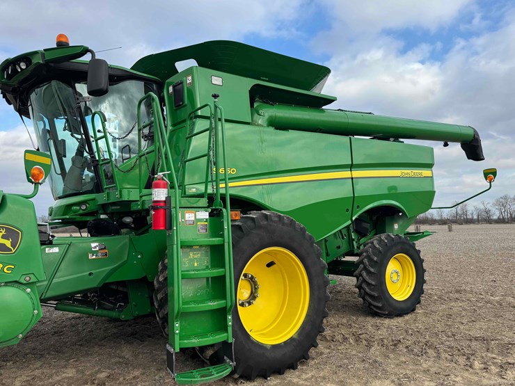 2013-john-deere-s660-image-27