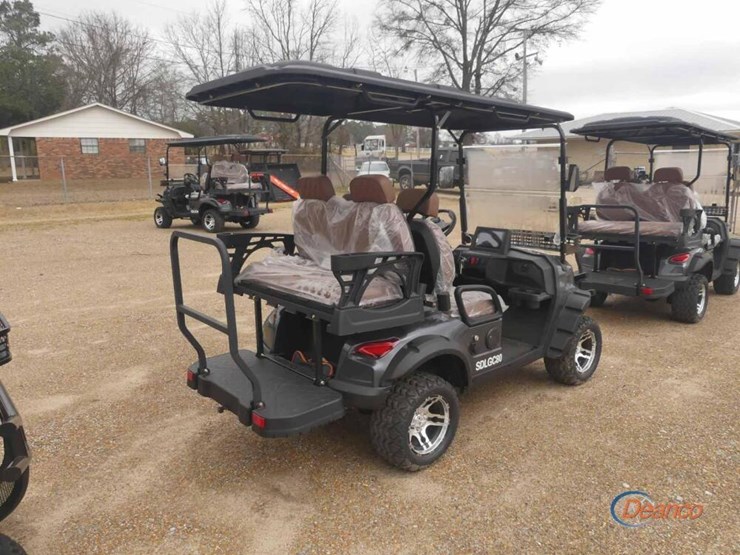 irgc80-electric-golf-cart,-s/n-lq202500967-(no-title):-canopy,-windshield,-60-volt,-rear-seat,-bluetooth-radio,-backup-camera,-turn-signals,-alum.-wheels,-on-board-charger,-no-charging-cord-image-2