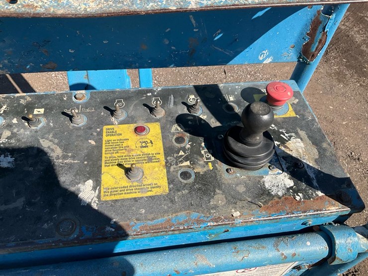 2005-genie-s45-image-14