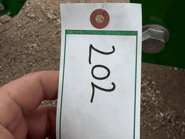 john-deere-6110r-image-29