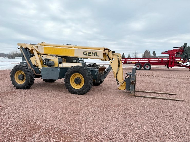 2014-gehl-rs10-55-image-3