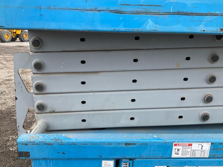 2003-genie-gs3246-image-30