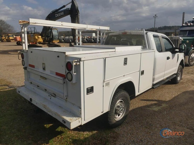 2017-ford-f250-image-2