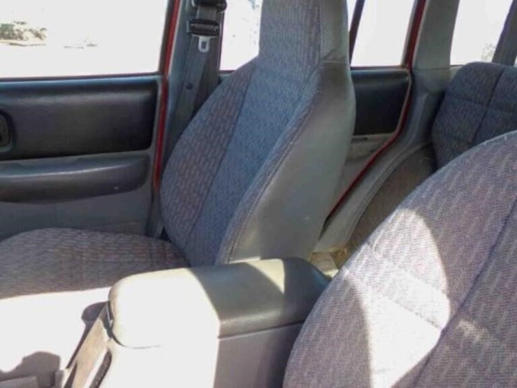 1997-jeep-cherokee-image-17