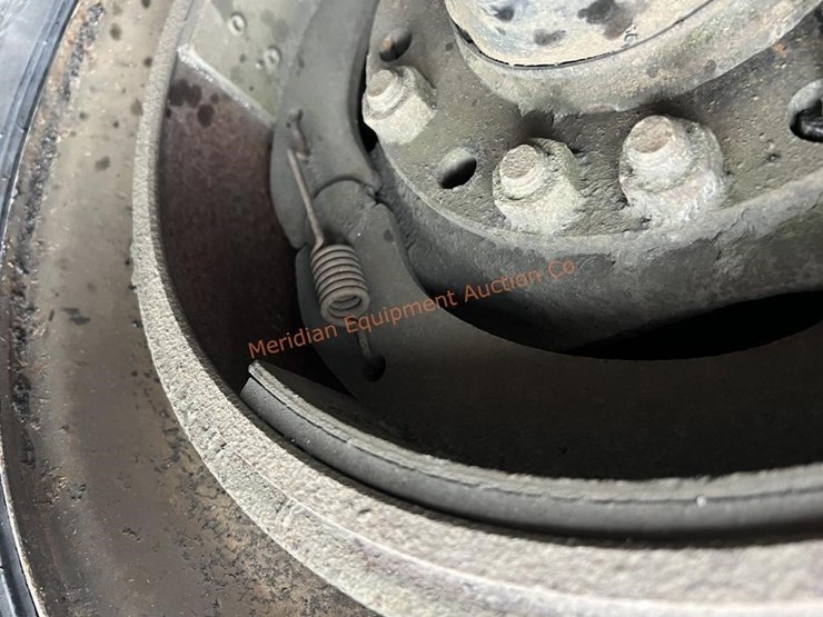 2012-kenworth-t600-image-17