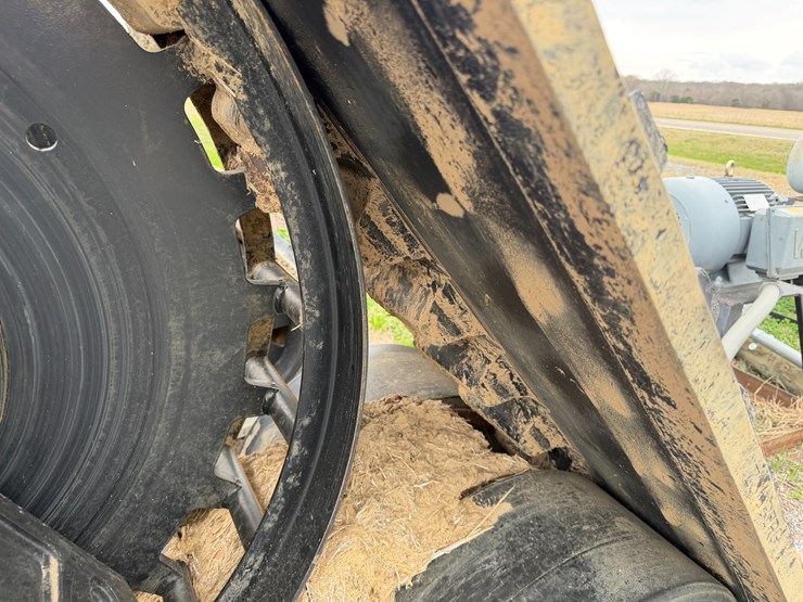 #41005-•-2022-zuidberg-36"-combine-tracks-image-28