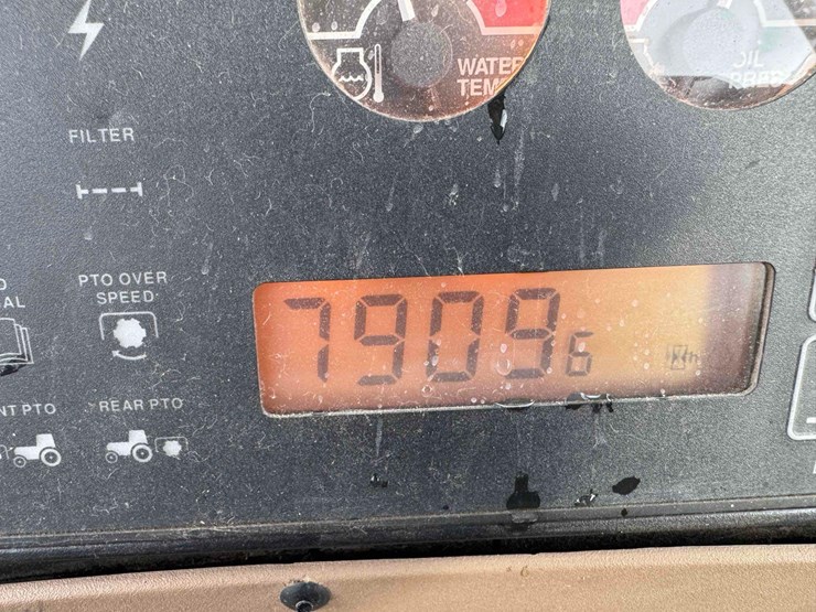 1997-john-deere-8300-image-26