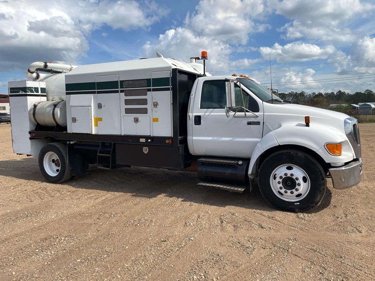 2001-ford-f650-image-4