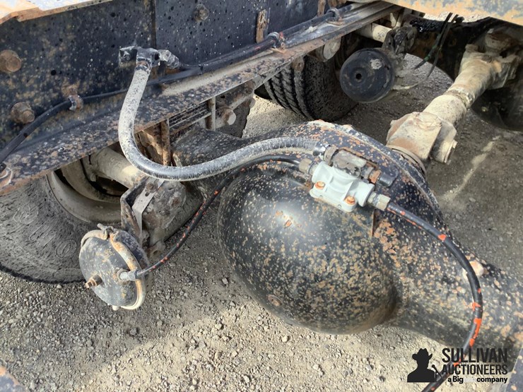 1990-international-f9370-image-11