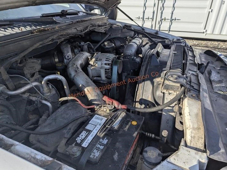 2005-ford-f550-xl-image-19