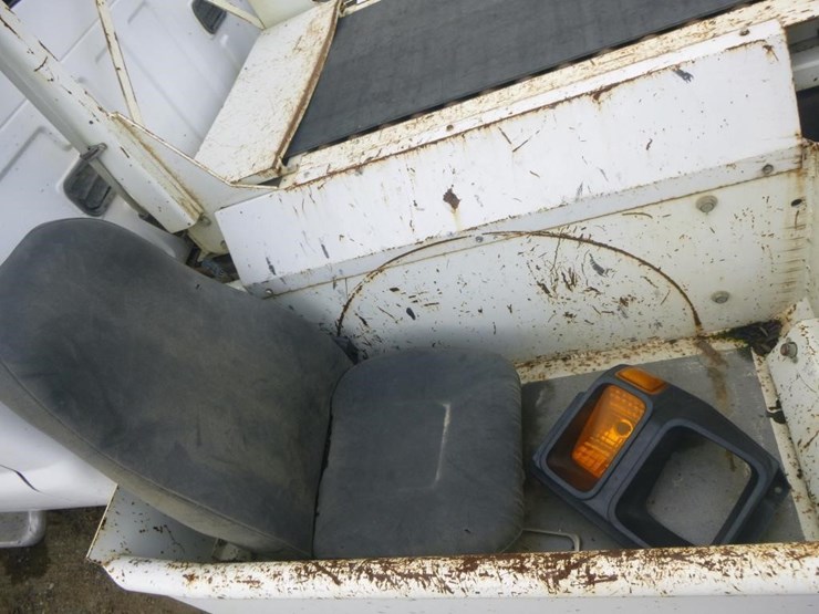 2008-ford-f550-image-18