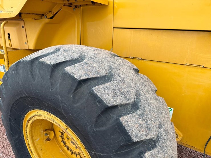 1996-caterpillar-it28f-image-7