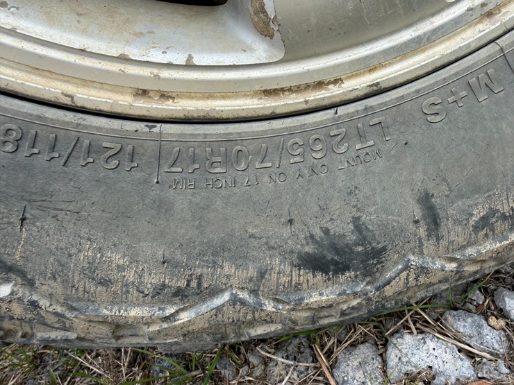 2005-chevrolet-silverado-1500-image-5