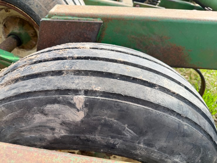 john-deere-40-image-6