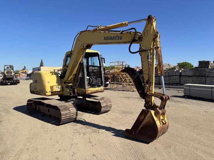 komatsu-pc60-7-image-2