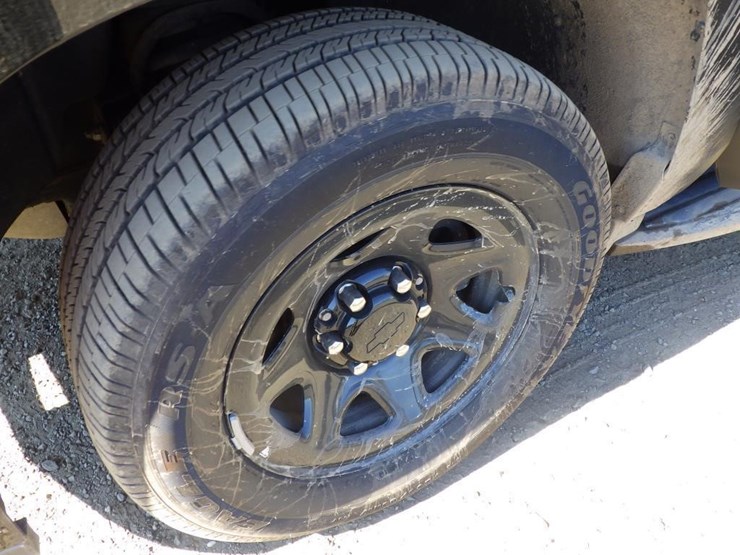 2020-chevrolet-tahoe-image-13