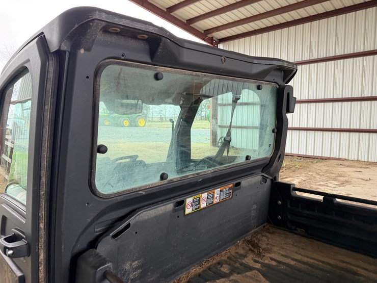 john-deere-gator-image-18