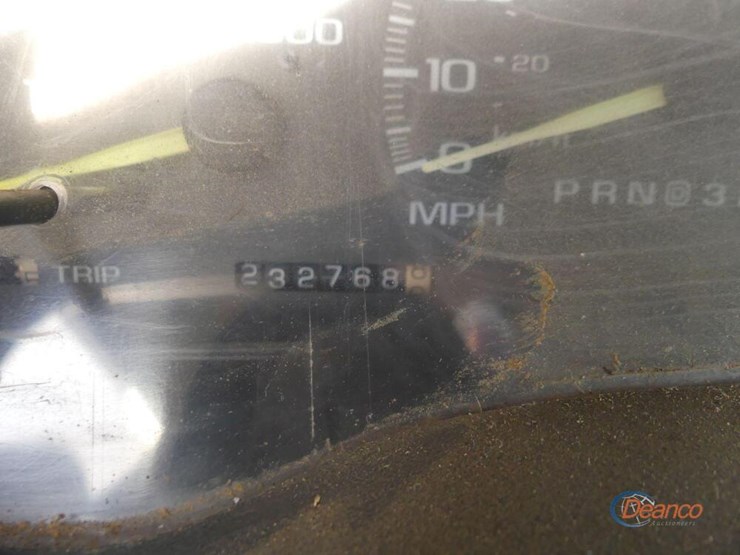 1997-gmc-3500-image-8