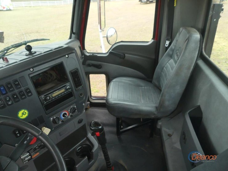 2012-mack-chu613-truck-tractor,-s/n-1m1an09y9cm008352:-mack-mp8-eng.,-eaton-13-sp.,-wet-line,-air-brakes,-air-ride-cab,-camelback-susp.,-sliding-5th-wheel,-dual-stacks,-24.5-tires,-59k-mi.-image-18