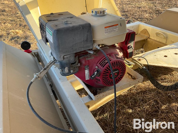 2010-unverferth-3750-image-10