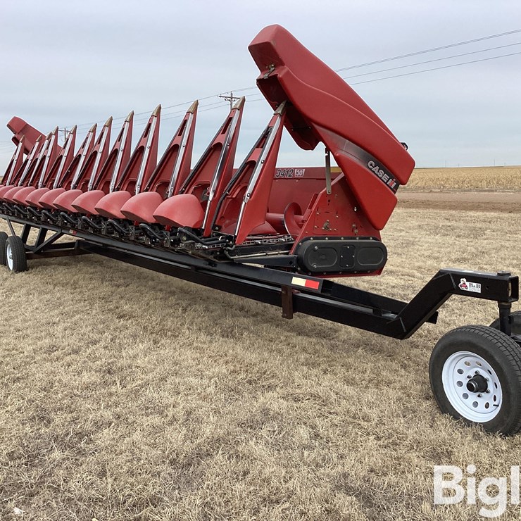 2012 Case IH ARRO Converted Row Crop Header W/B&B 36’ Header Trailer