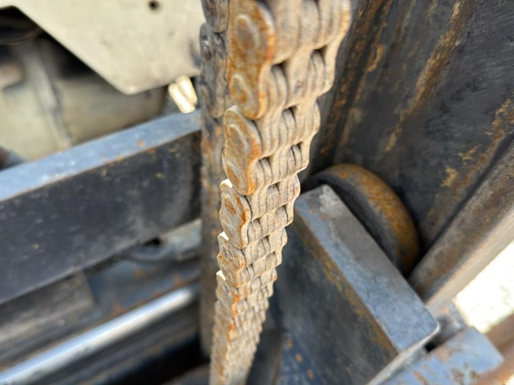 john-deere-4039-image-15