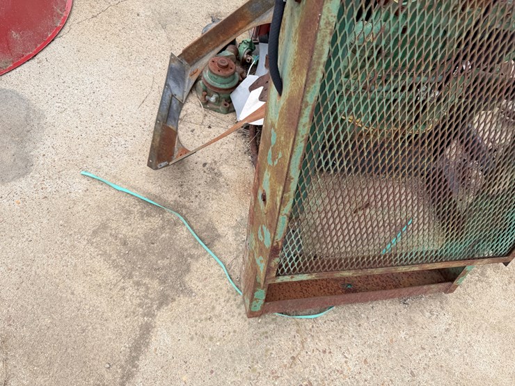 john-deere-4239d-image-12