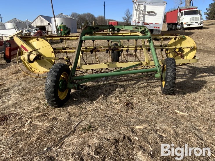 john-deere-670-image-6