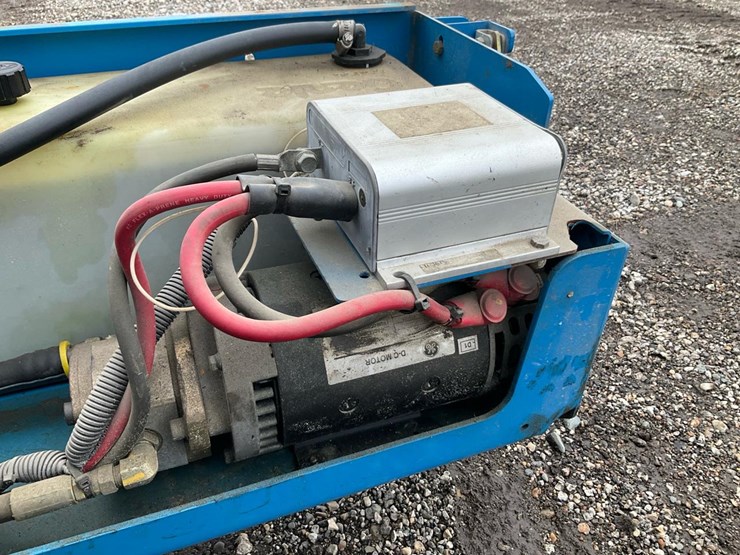 2003-genie-gs3246-image-36