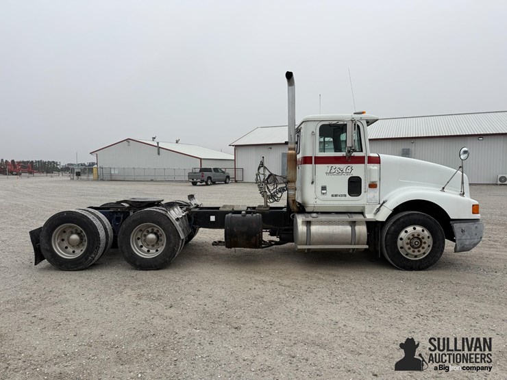 1993-international-9400-image-4