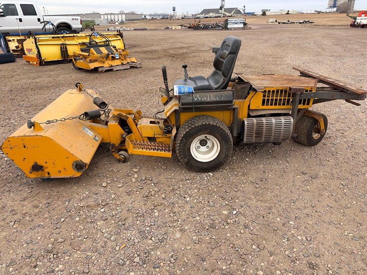 walker-mtghs-with-sweeper-image-6