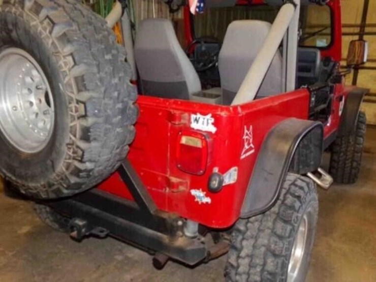 1990-jeep-wrangler-image-17