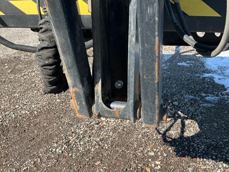 #1250-•-2016-niftylift-sd64d-articulating-boom-lift-image-22