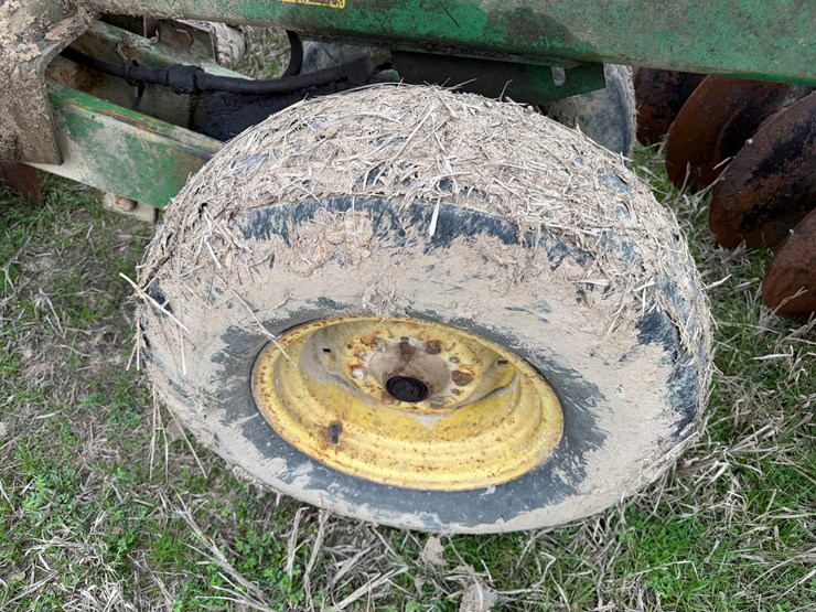 john-deere-36-image-6