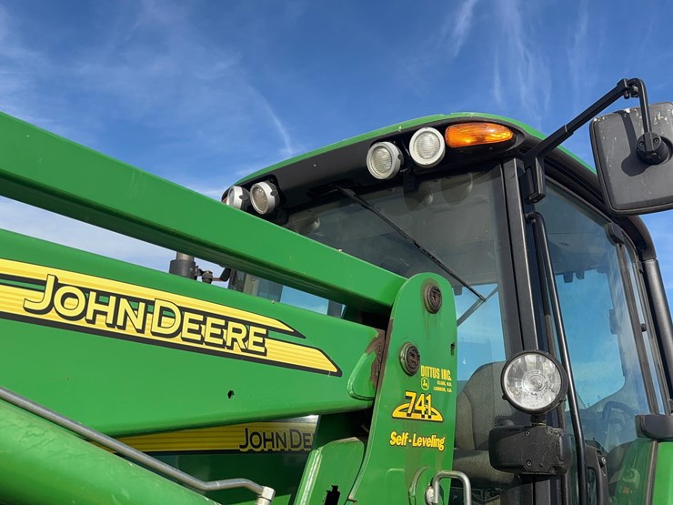 2008-john-deere-7330-premium-image-16