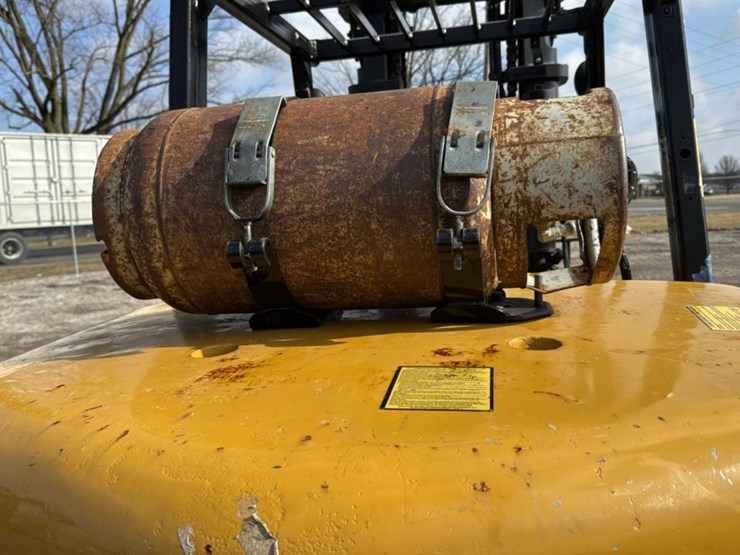 caterpillar-gc70k-image-34