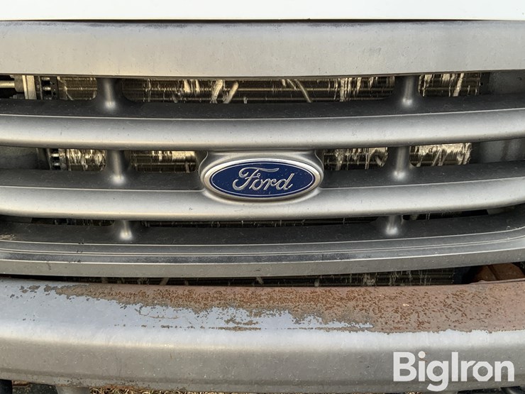 2001-ford-f350-xl-image-13