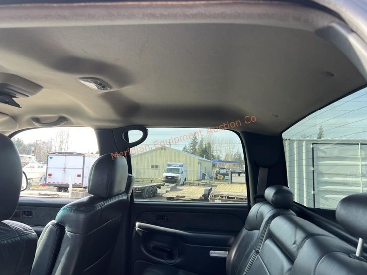 2002-chevrolet-silverado-2500-image-26