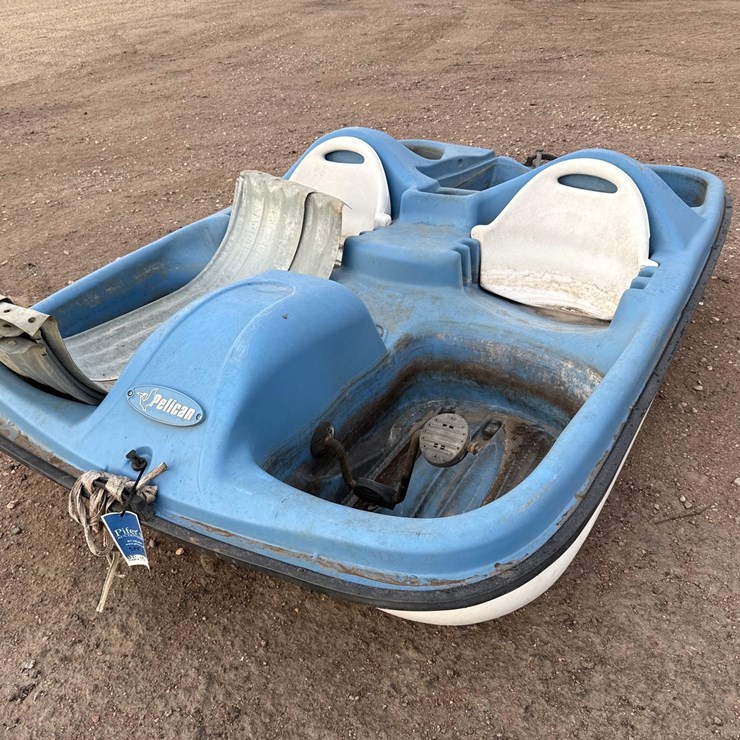 Pelican Paddle Boat