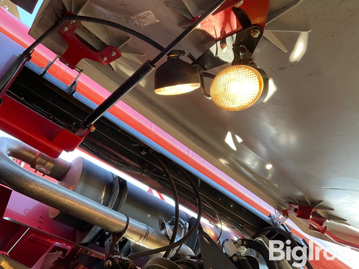 2013-case-ih-5130-image-14