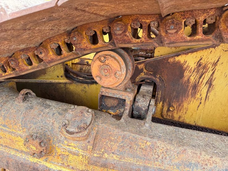 caterpillar-d6m-lgp-image-11