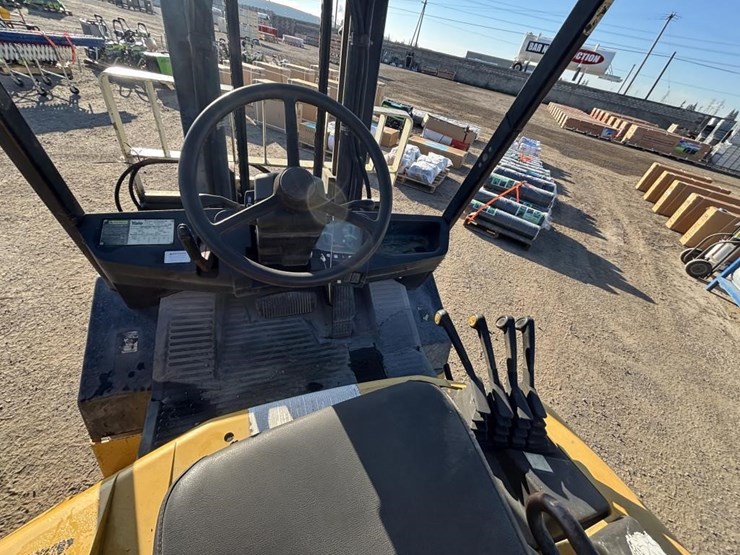 2000-yale-2000-image-17