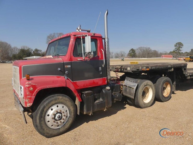 1984-international-s2200-image-18