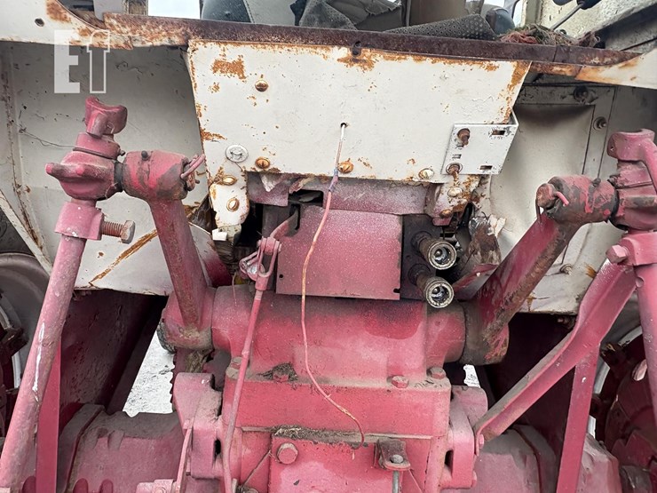 international-806-image-15