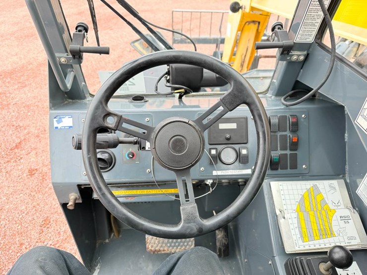 2014-gehl-rs10-55-image-47