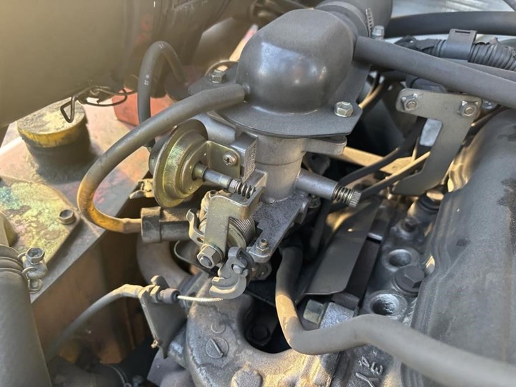 2004-toyota-7fgcu15-image-31